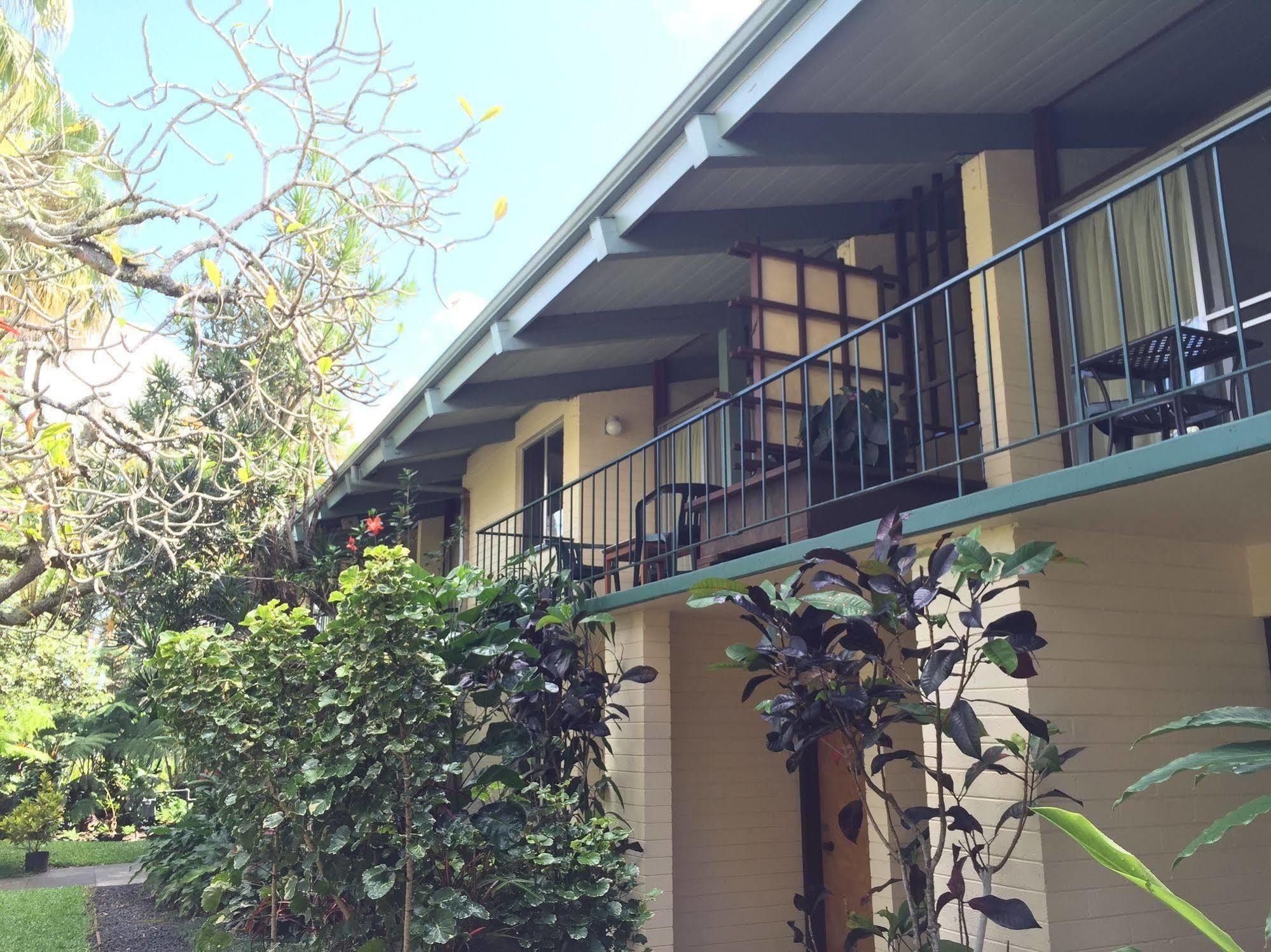 הילו Dolphin Bay Hotel מראה חיצוני תמונה