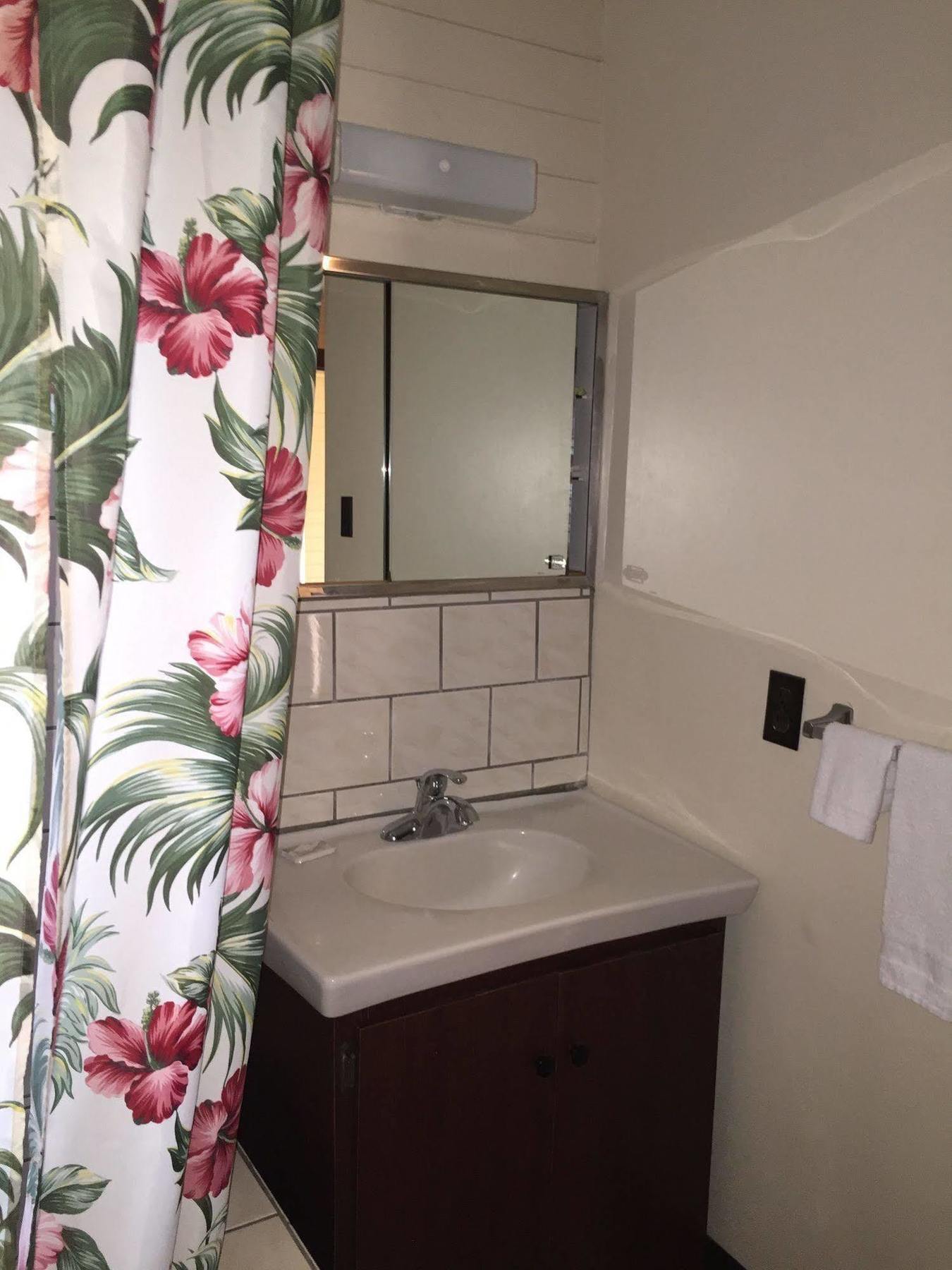 הילו Dolphin Bay Hotel מראה חיצוני תמונה