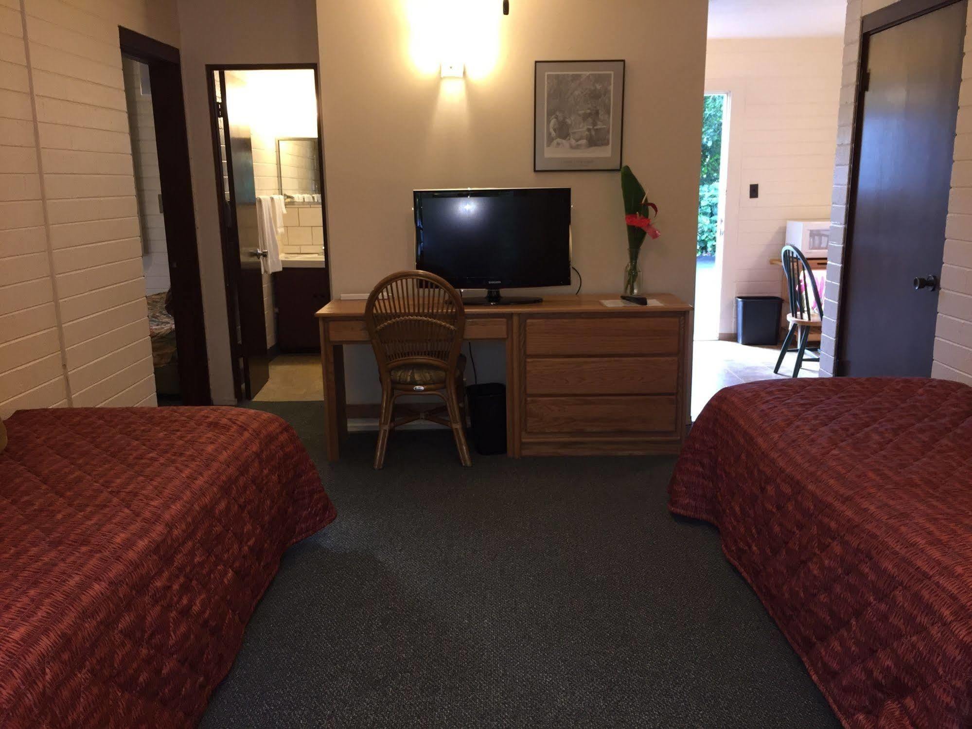 הילו Dolphin Bay Hotel מראה חיצוני תמונה